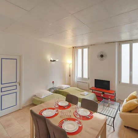 Frgk Clemenceau 1br Ac & Ultra-fast Wi-fi