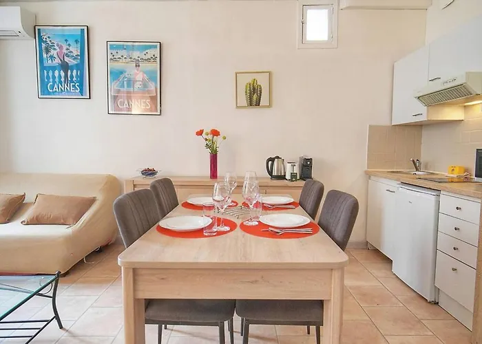 Frgk Stylish 1br Clemenceau Steps From Ac Ultrafast Wifi Daire Cannes