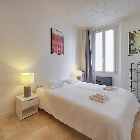 Frgk Clemenceau 1br Ac & Ultra-fast Wi-fi *