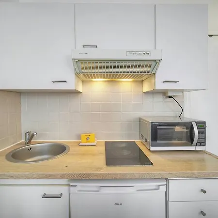 Frgk Stylish 1br Clemenceau Steps From Ac Ultrafast Wifi Daire Cannes